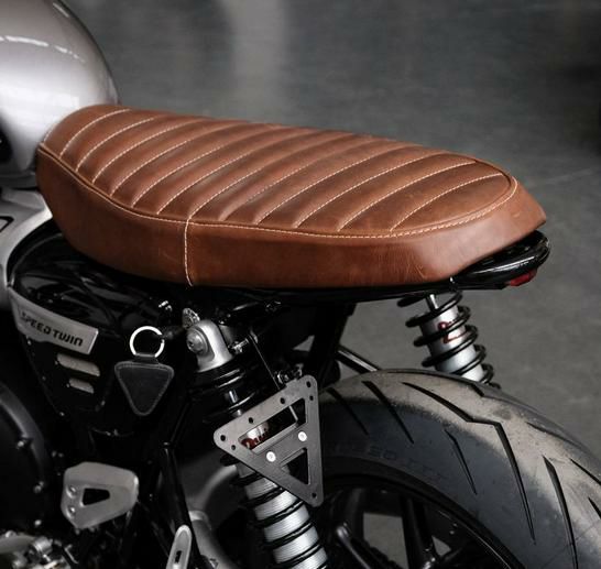 楽天市場】スピードツイン 1200 クラシックレザーシート エイジド