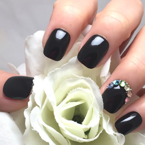 楽天市場】☆七色ビジューネイル☆つやつやブラック ワンカラー 黒