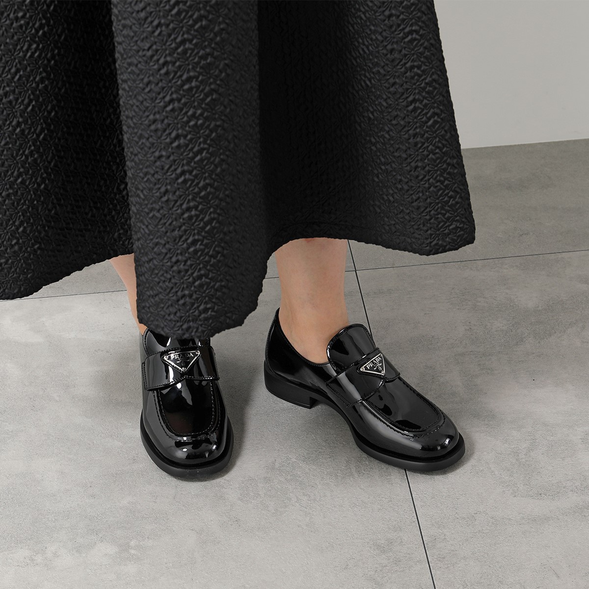 楽天市場】PRADA プラダ ローファー 1D168N 069 レディース パテント