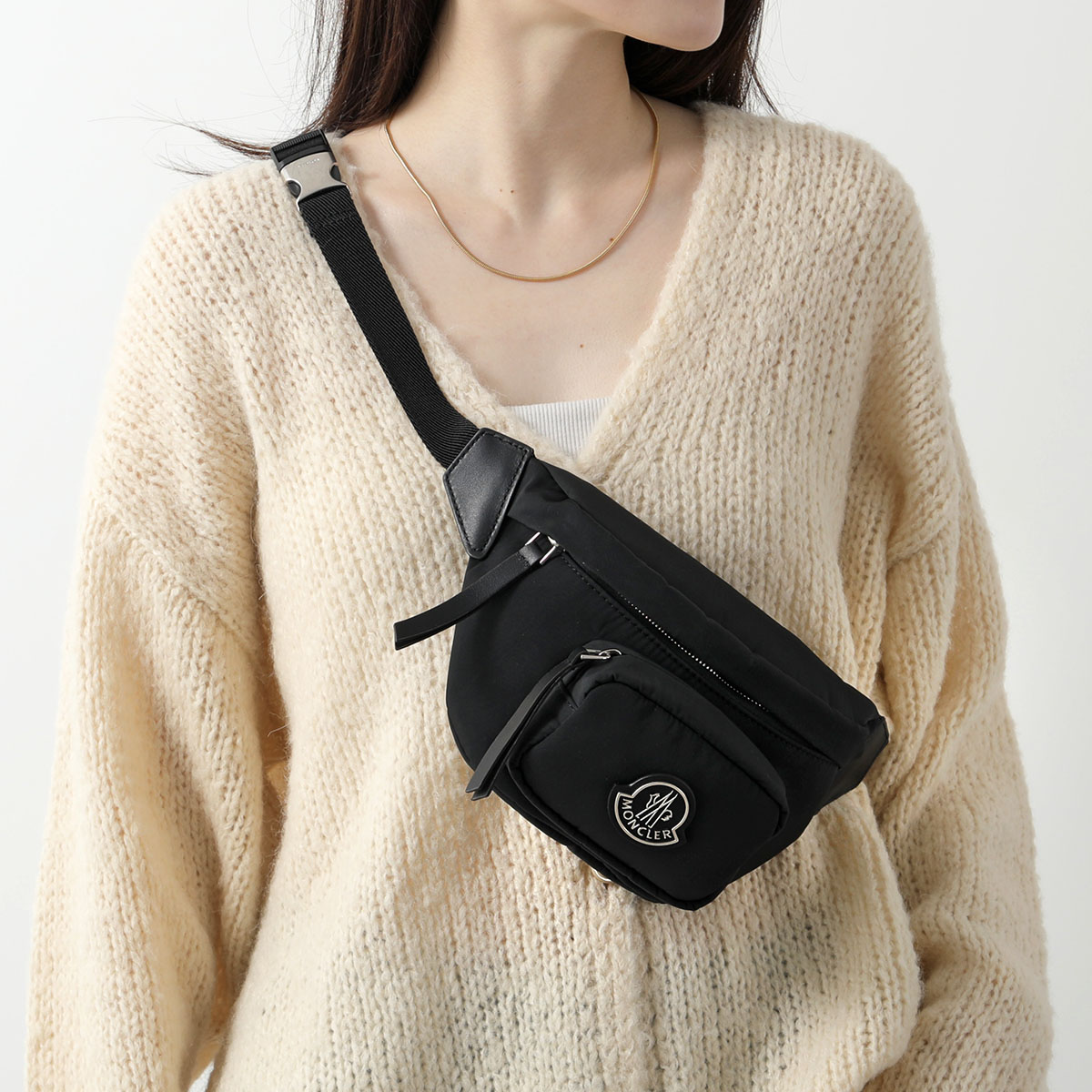 楽天市場】MONCLER モンクレール ベルトバッグ FELICIE フェリシー