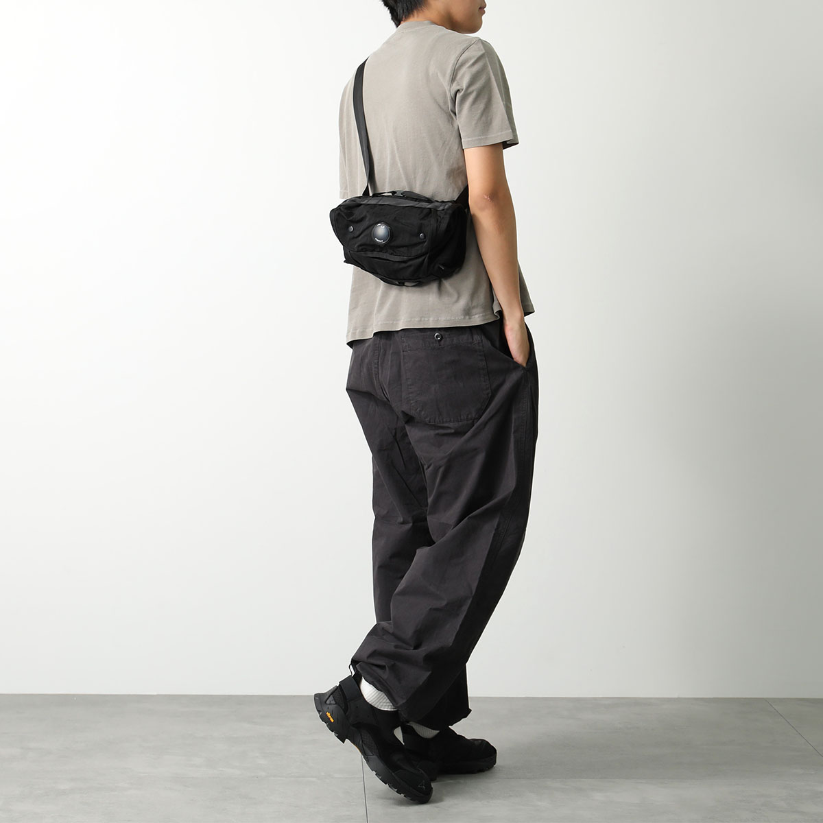 楽天市場】C.P.COMPANY シーピーカンパニー ボディバッグ ACCESSORIES