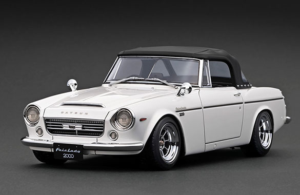 楽天市場】イグニッション モデル 1/18 ダットサン フェアレディ 2000