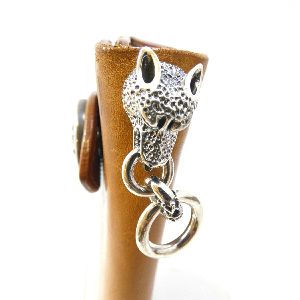 アルズニ alzuni ラウンドファスナー ドロップハンドル コンチョ 茶