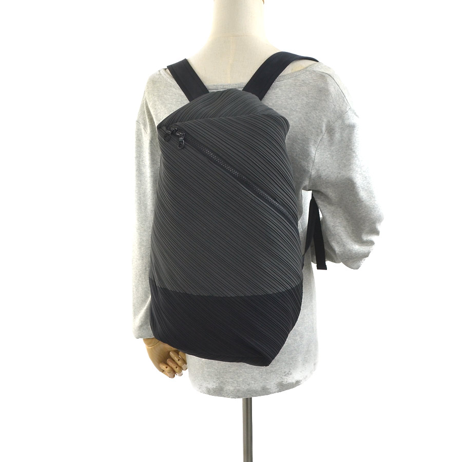 楽天市場】プリーツプリーズ イッセイミヤケ リュック バックパック