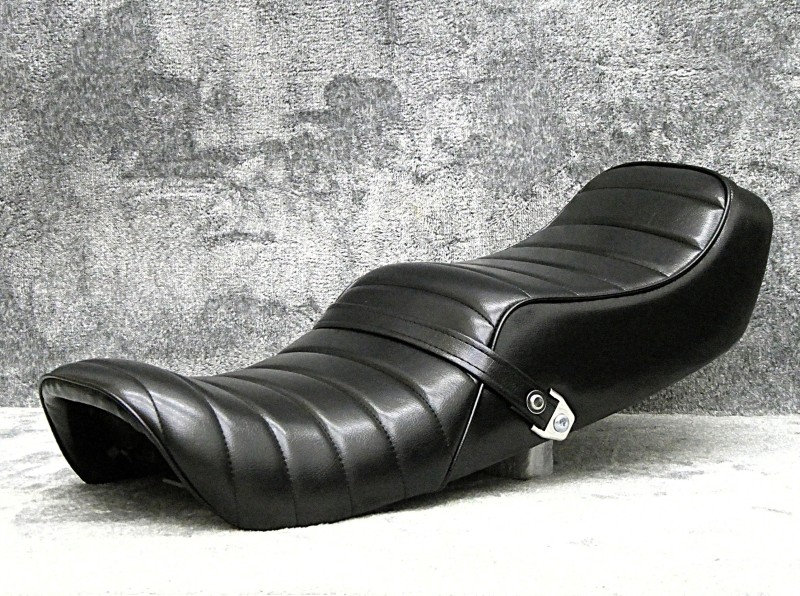 楽天市場】CB750F RC04 黒皮 タックロールシート/ブラック CB900F
