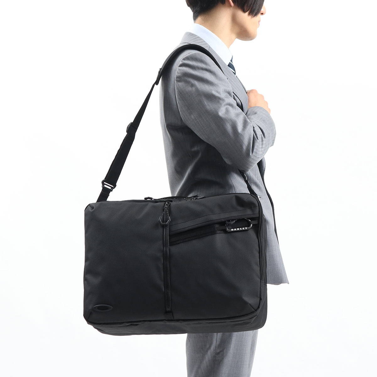 楽天市場】【最大62倍 3/5限定】 オークリー ブリーフケース OAKLEY