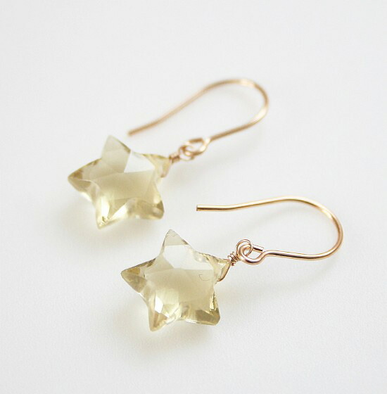 楽天市場】【再入荷】星型 レモンクォーツ 一粒 ピアス（スターカット