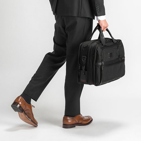 楽天市場】＼店内、SS限定SALE開催中／ トゥミ TUMI ビジネスバッグ