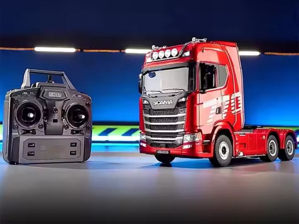 楽天市場】Huina Toys 1/18 2.4GHz 19Ch 4x4 RTR Scania（スカニア