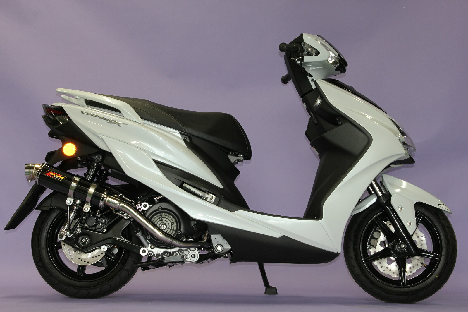 楽天市場】シグナスX バイクマフラー 4型 5型 EBJ-SEA5J 2BJ-SED8J