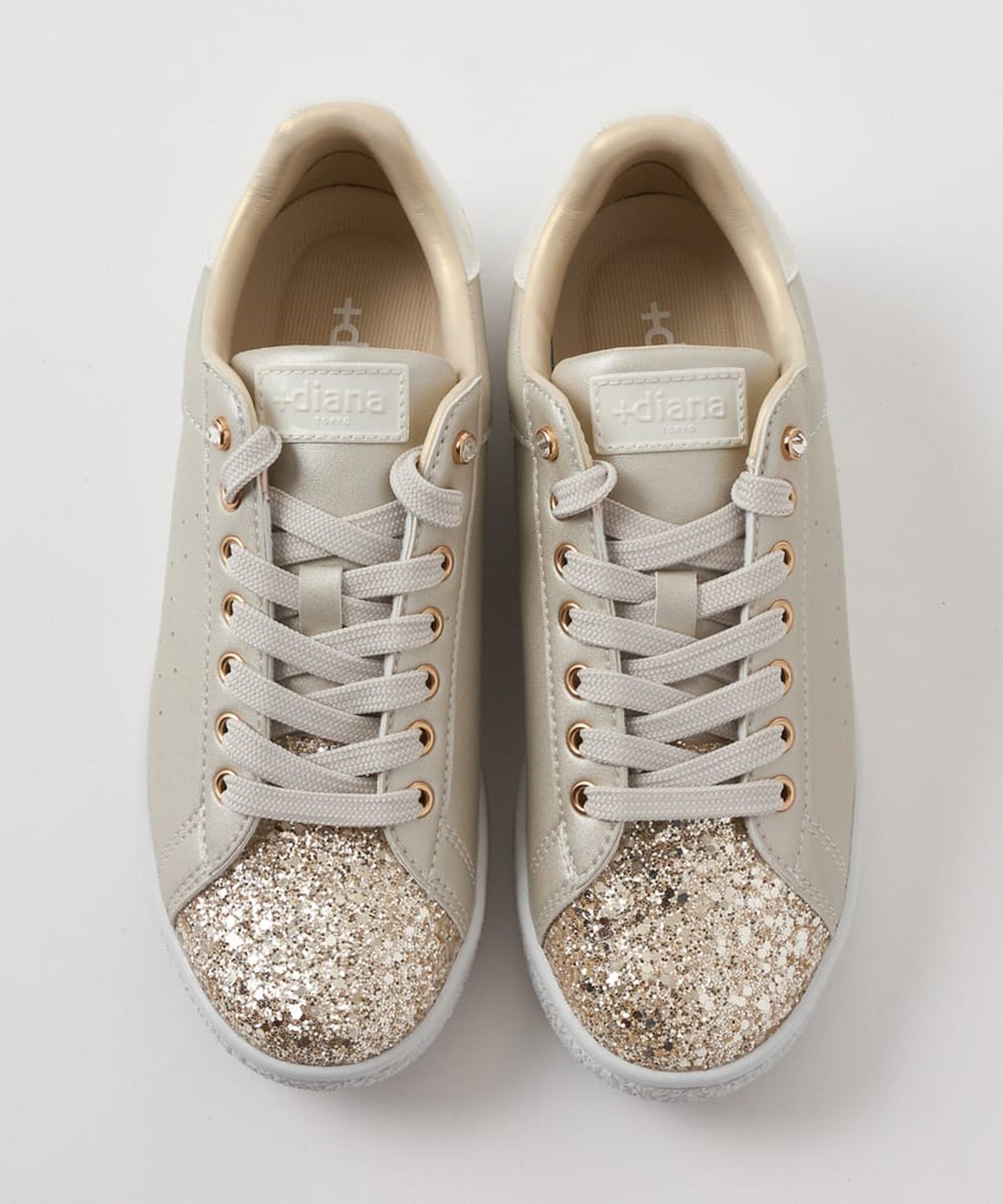 diana｜ビジュー付きパンチングスニーカー | Rakuten Fashion(楽天