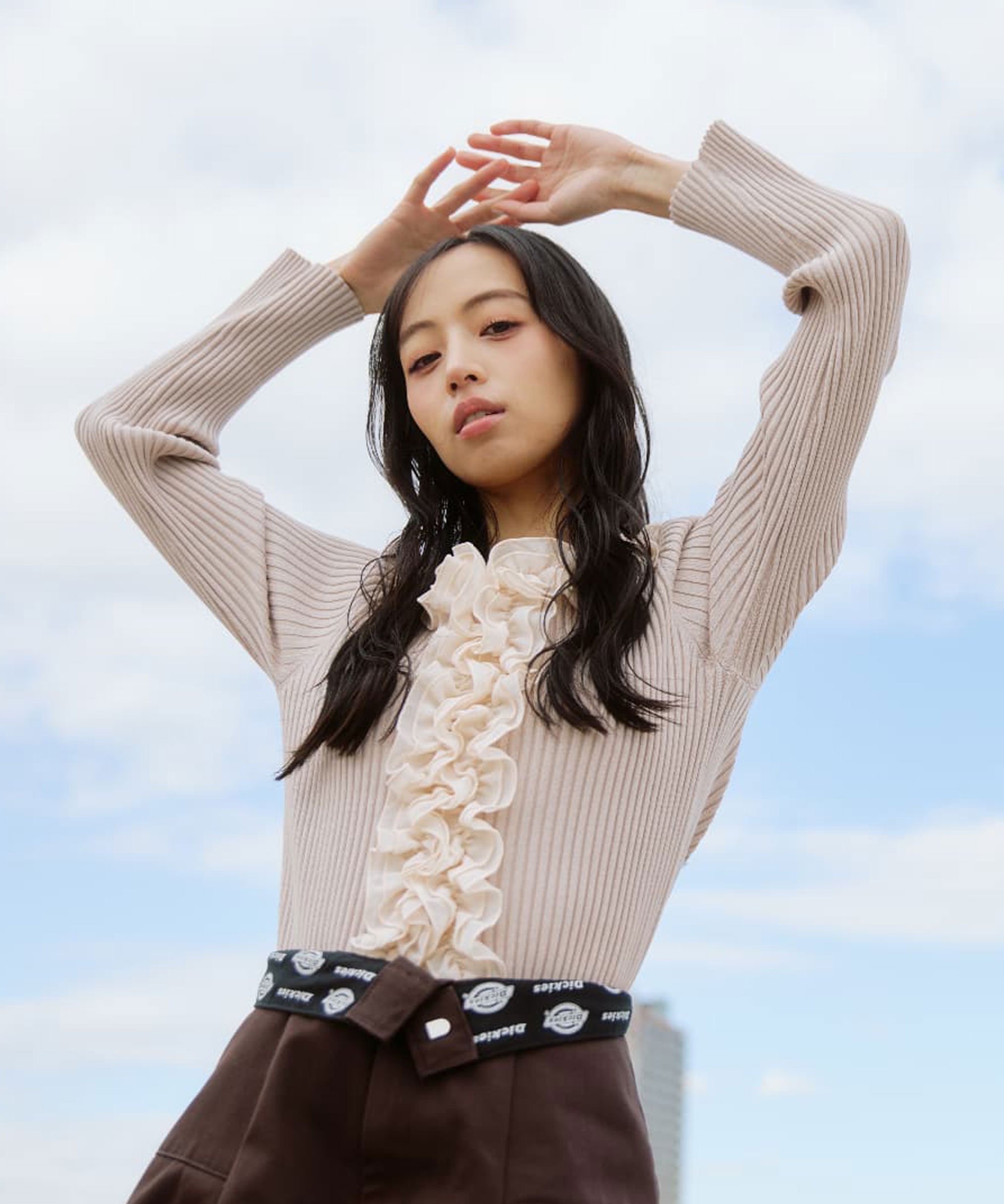 JILL by JILL STUART｜フリルトリムニット | Rakuten Fashion(楽天