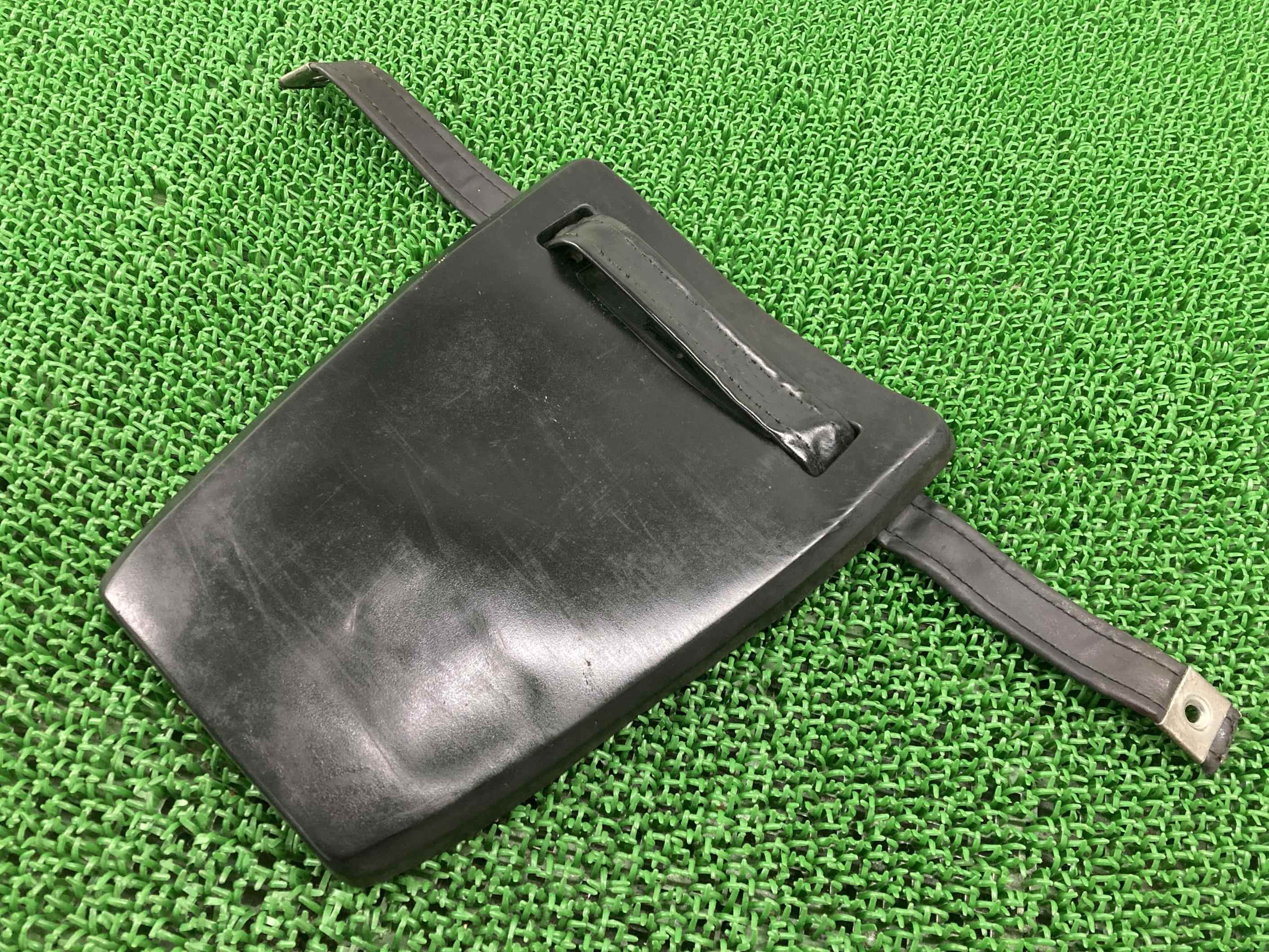 楽天市場】NSR250R-SEタンデムシートMC21-1061***ホンダ純正バイク部品