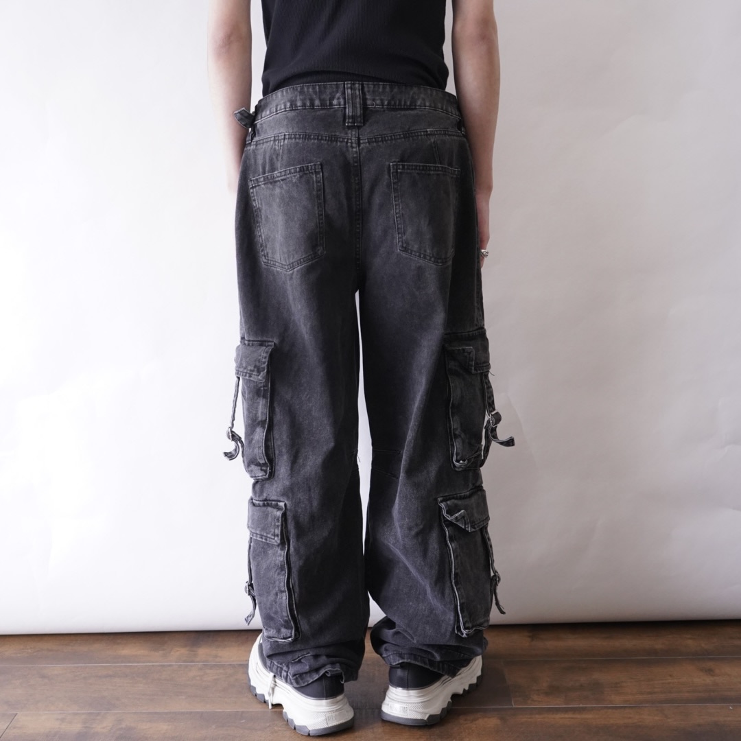 fade black denim multi gimmick cargo pants | 古着・リメイクの専門