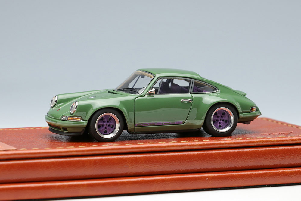 TM001I Titan64 1/64 Singer 911 (964) Coupe モスグリーン【TM001I