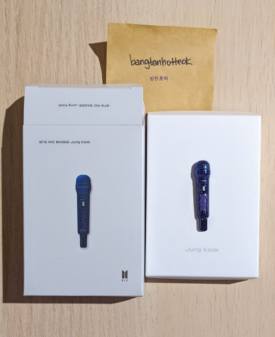BTS Hybe Insight Mic Badge - Jungkook | Mercari