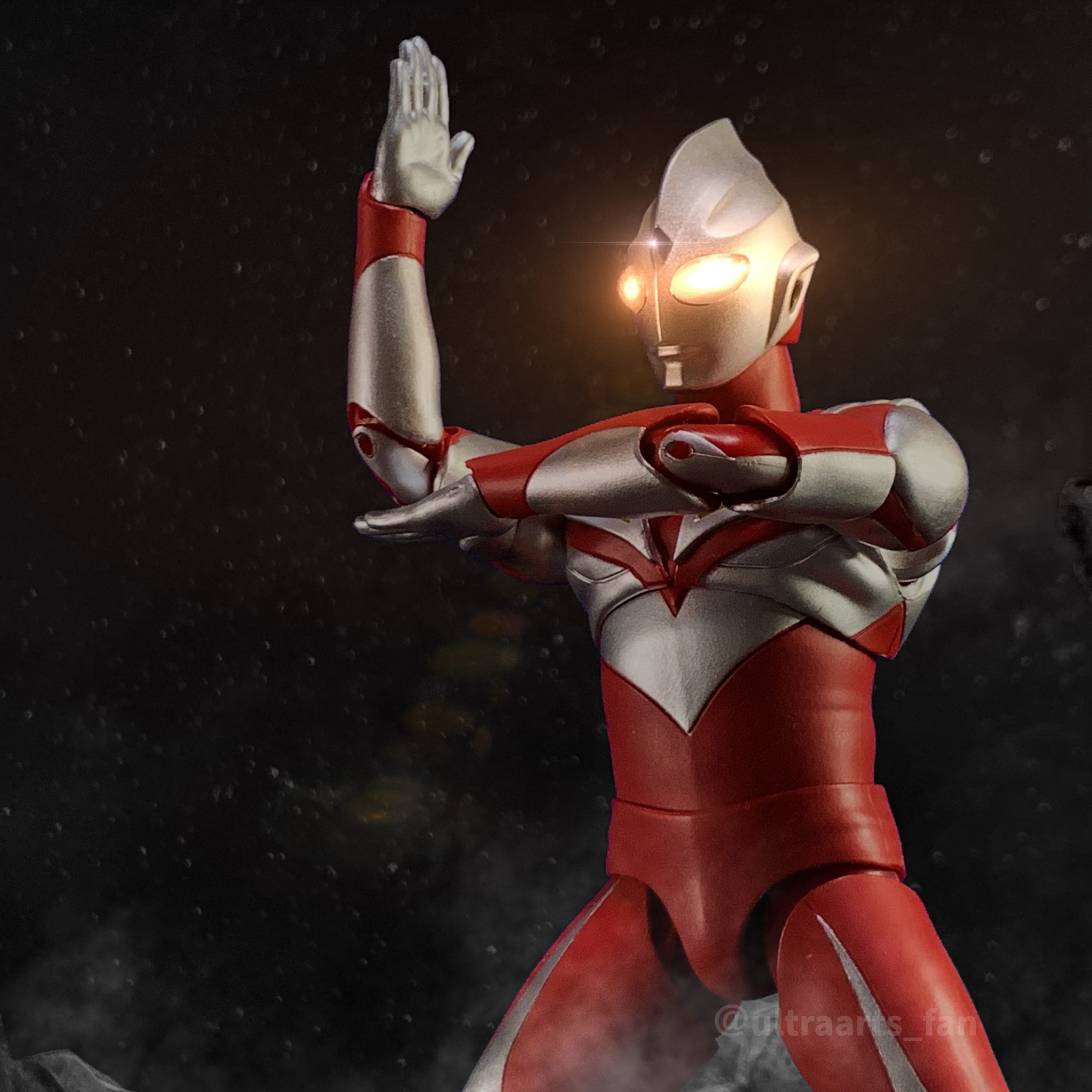 真骨彫製法 ウルトラマンティガ パワータイプ – Ultra-arts Fan