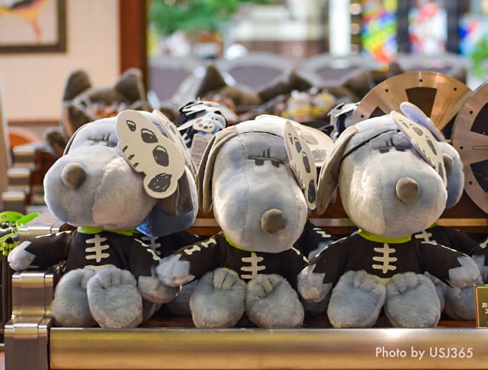 USJグッズ】2023年はスカル！スヌーピーのハロウィンシリーズ38種類を