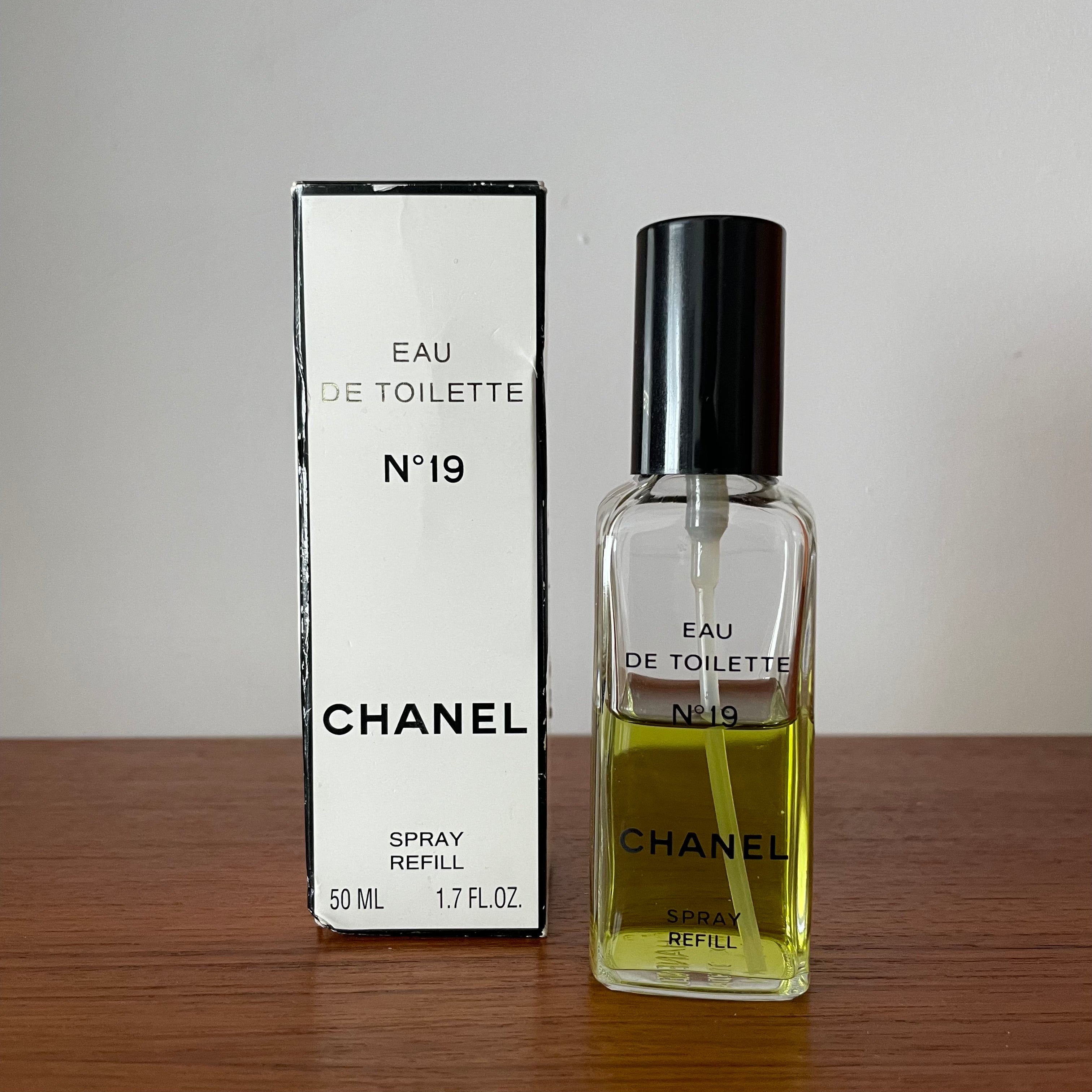 Vintage No 19 Chanel Paris Eau De Parfum Spray Refill 50ml