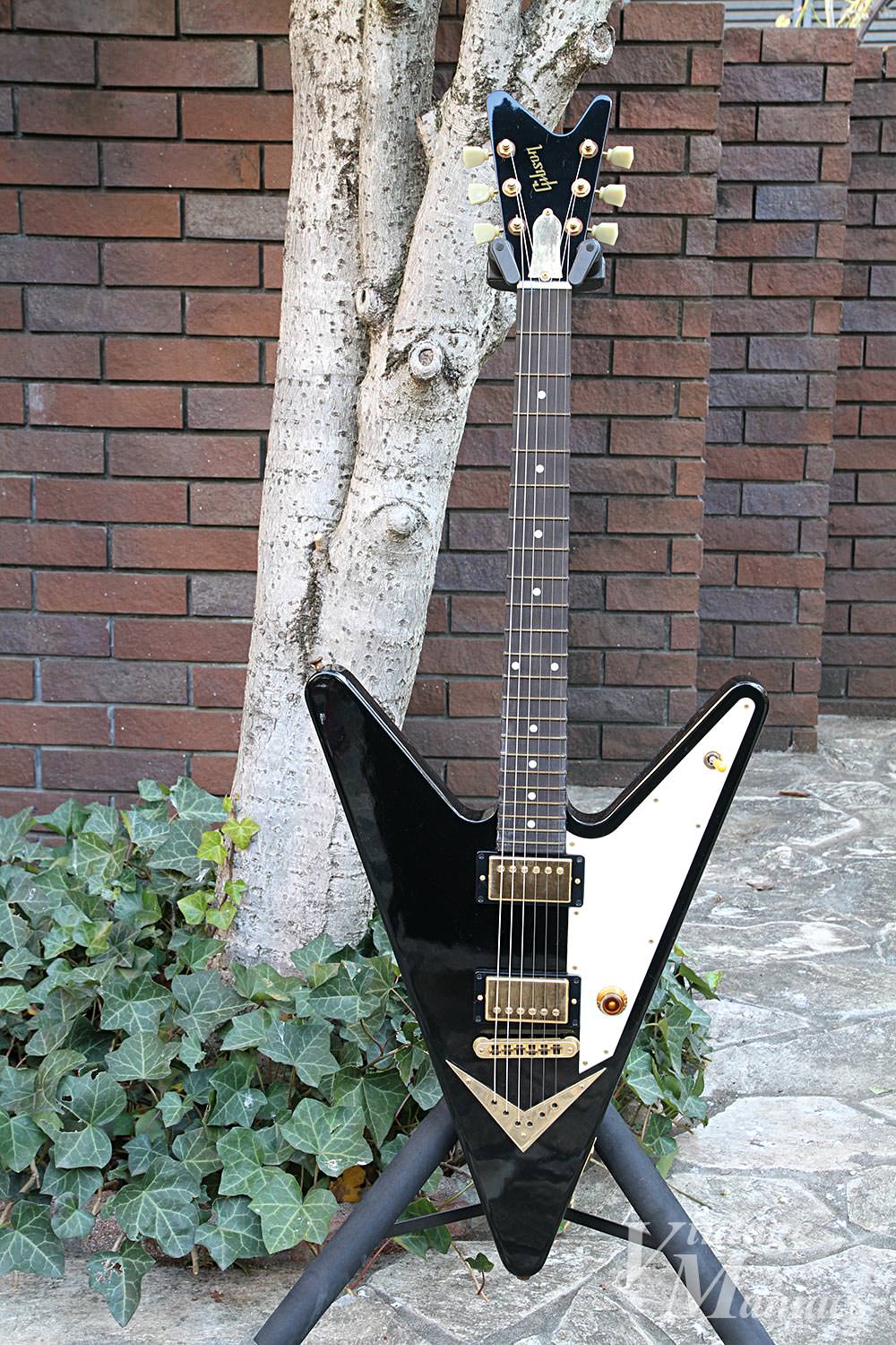 Gibson Guitar of the Weekのリバース・フライングV | Vintage Maniacs