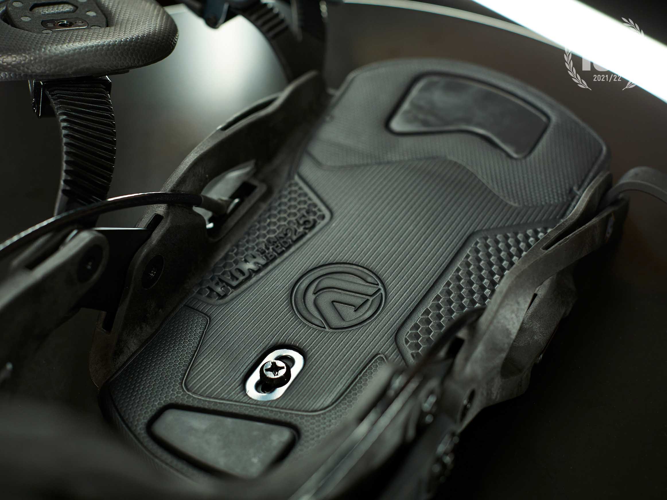 Flow Fuse Carbon 2021-2022 Snowboard Bindings Review |