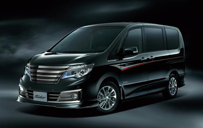 オーテックジャパン、「セレナ」の特別仕様車「ライダー ブラック