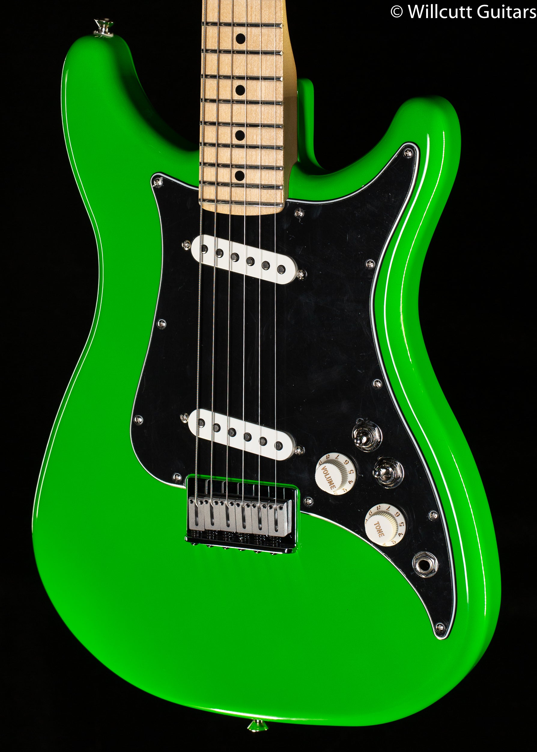 Fender Player Lead II Maple Neck Neon Green (553) - Willcutt Guitars