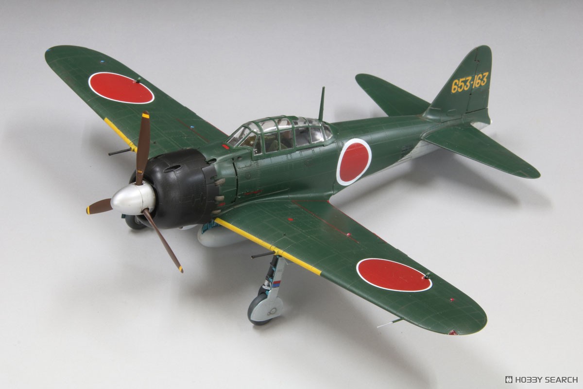☆特価品 帝国海軍 零式艦上戦闘機 五二型 甲 (中島製) (プラモデル