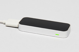 指の動きでPCを操作できるモーションセンサー「Leap Motion」はゲーム