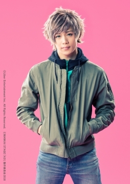 舞台「A3！」皆木 綴と三好一成のソロビジュアルが公開。キャスト