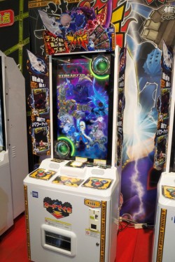 キッズ向け新作アーケードゲームやミクロマン「艦これ」が注目の的