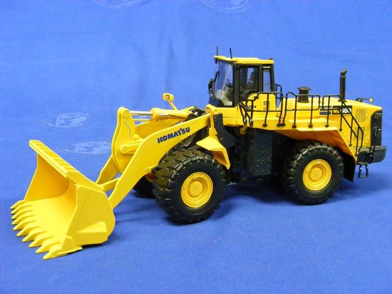 Buffalo Road Imports. Komatsu WA600 wheel loader CONSTRUCTION