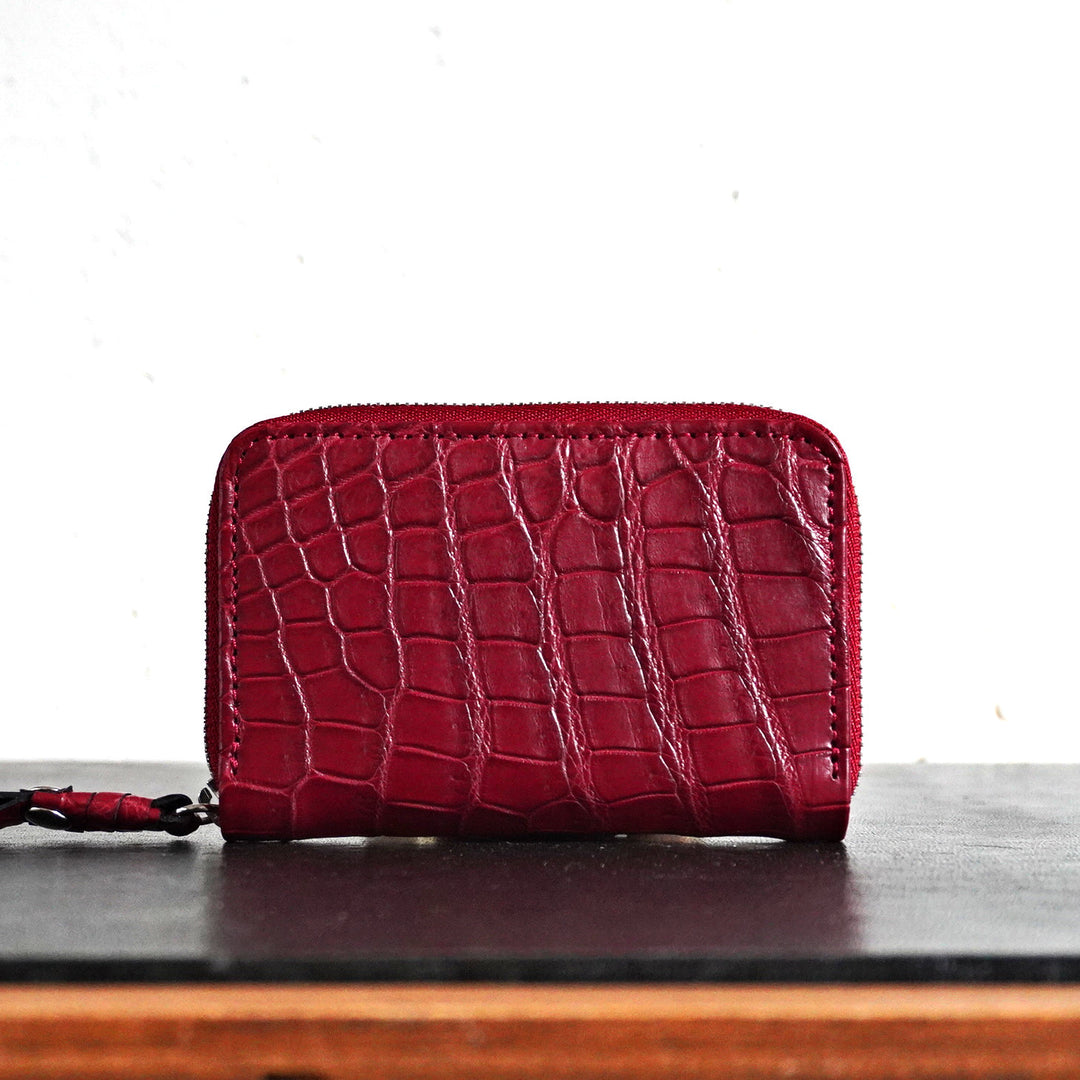 2door card case / co22fwtc020a / crocodile leather – cornelian