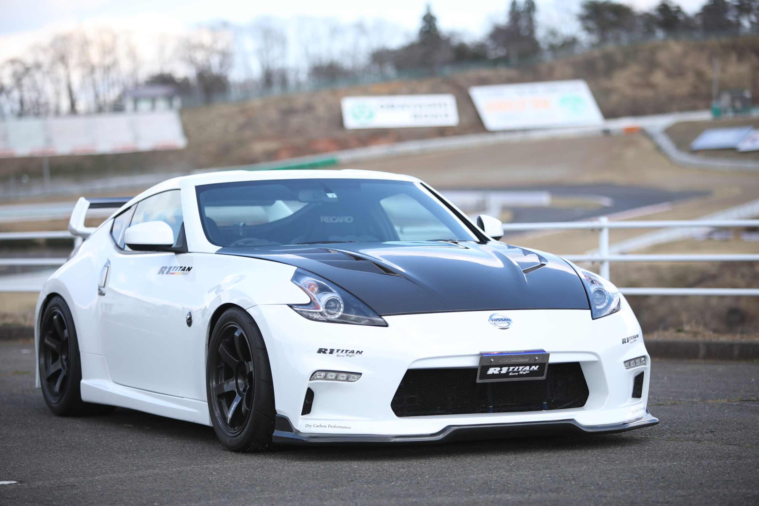 アミューズ フェアレディZ34 20th用 フロントバンパー(TYPE2)|CarshopGLOW