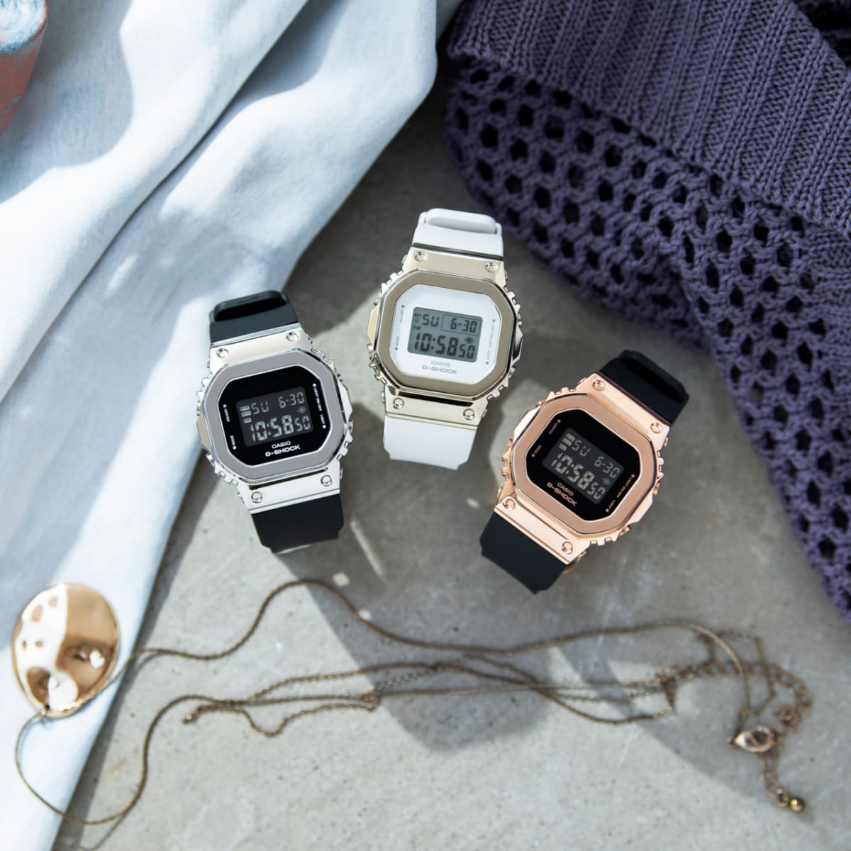 GMS5600-1 | G-SHOCK Metal Covered Silver | CASIO