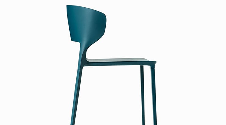 KOKI（コキ スタッキングアームチェア） DESALTO | カッシーナ・イクスシー