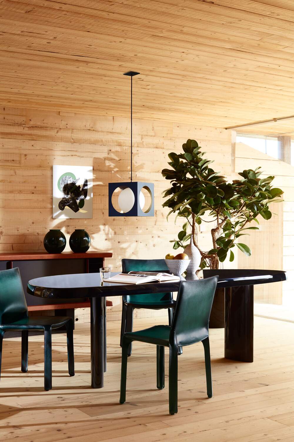 Cab 412 Chair by Mario Bellini | Cassina