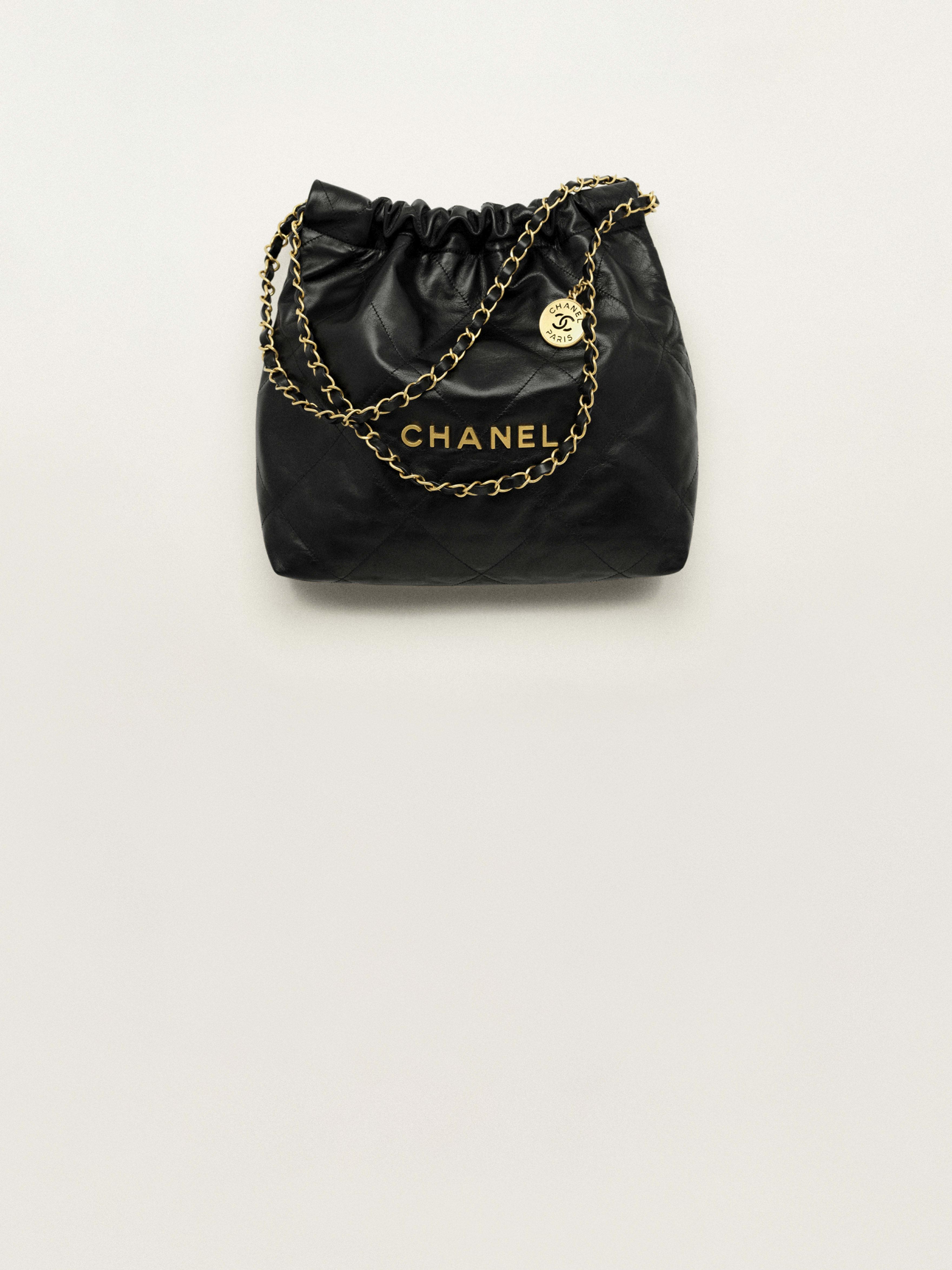 Chanel 22 small handbag, Shiny calfskin & gold-tone metal , black