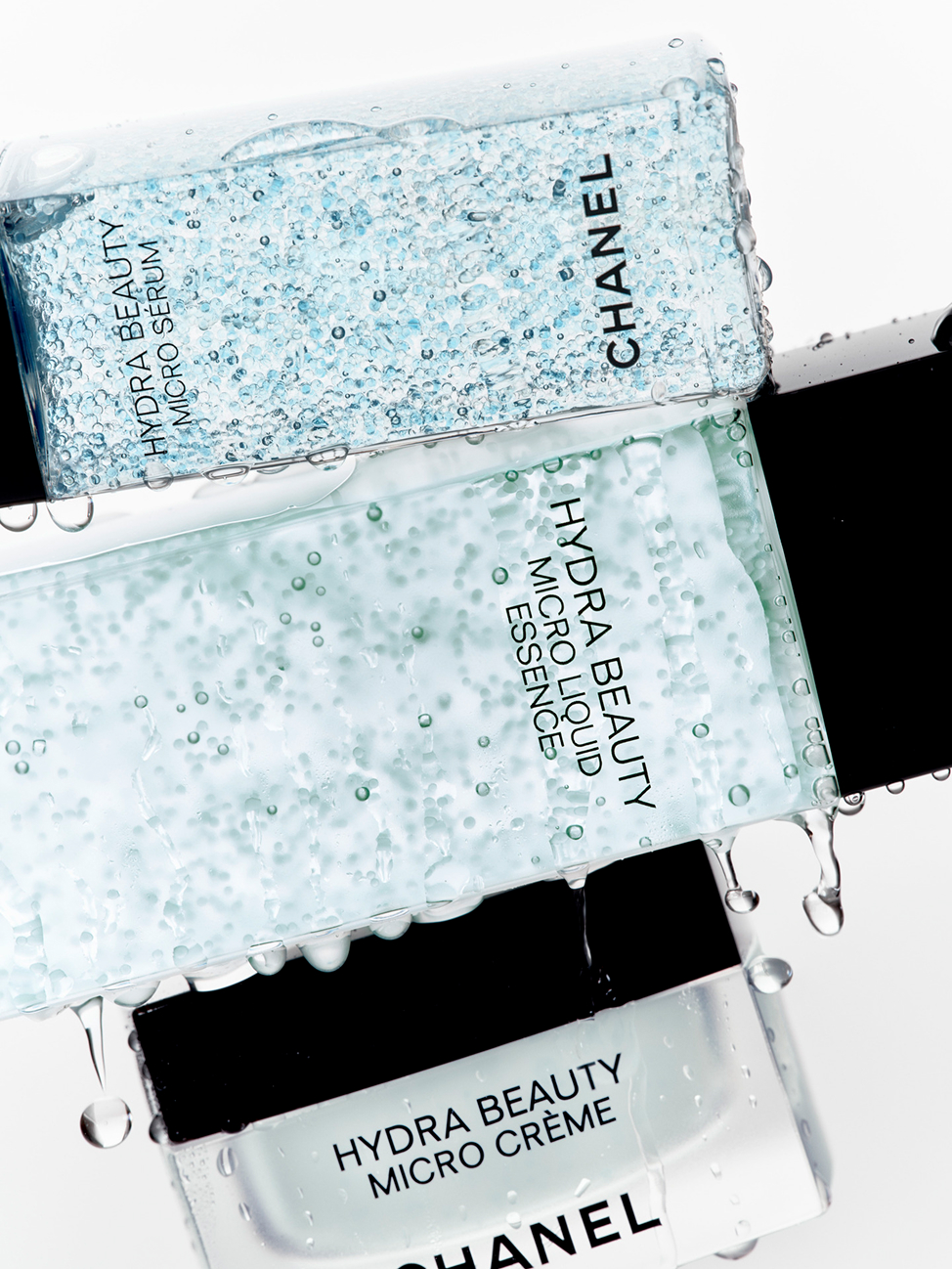 イドゥラ ビューティ マイクロ リクィッド エッセンス 化粧水 | CHANEL