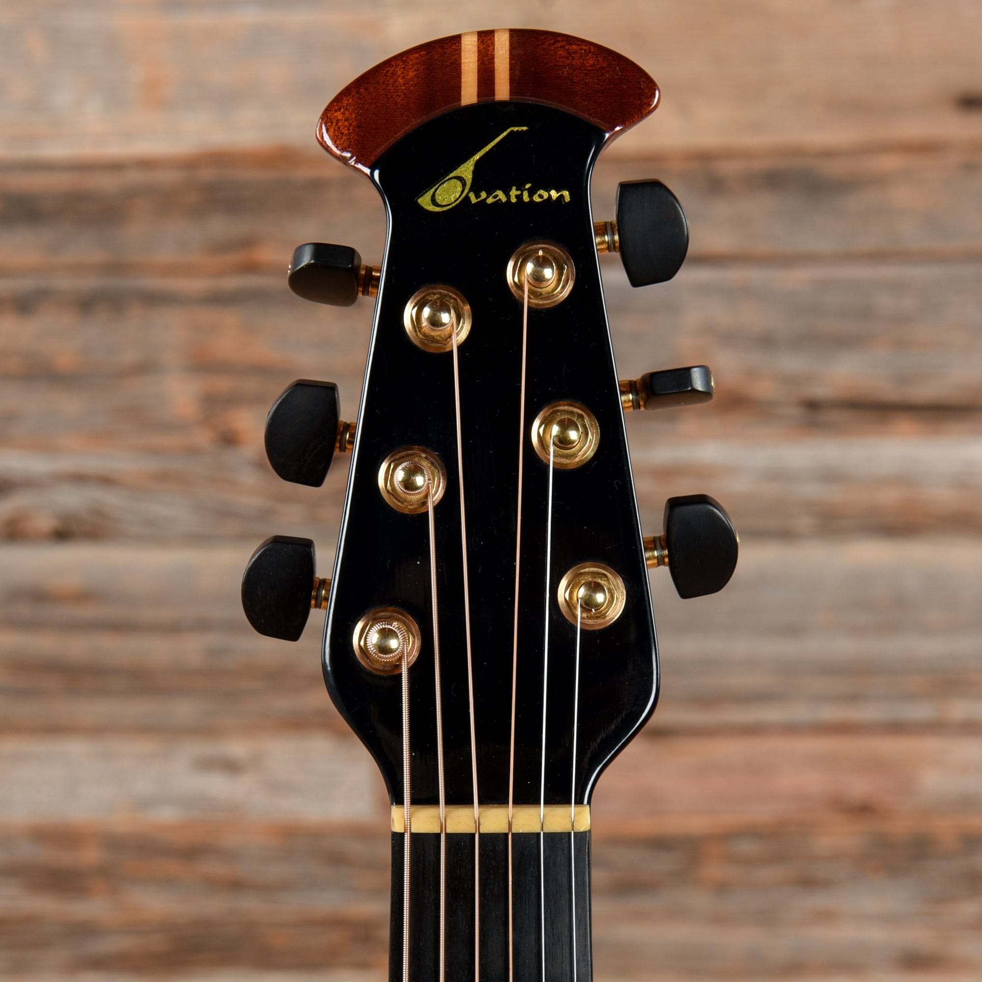 Ovation Collector's Series 1984 Nutmeg 1984 – Chicago Music Exchange