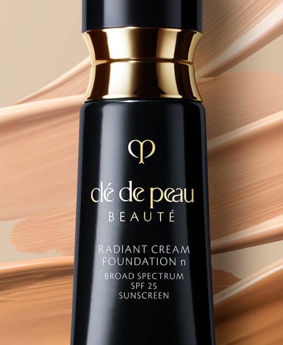 Radiant Cream Foundation | Clé de Peau Beauté