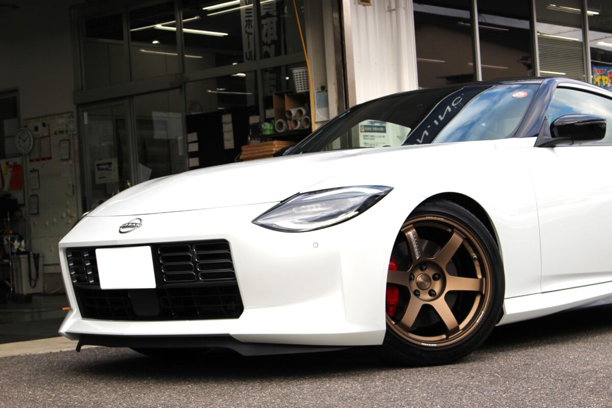 RZ34のローダウン車両にボルクTE37 SAGA Splus 19インチ 驚愕