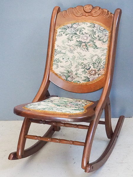 希少　折りたたみチェア　モケット　アンティーク　レトロ　ヴィンテージ　椅子 ダイニングチェア オーク 完成品 木製 レトロ イス モケット