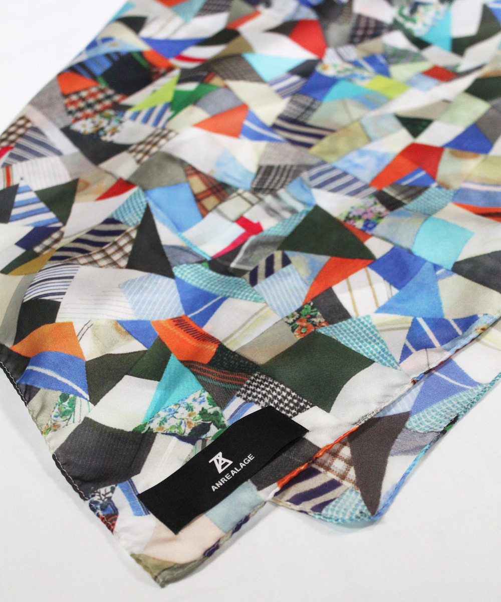 PATCHWORK PRINT SCARF｜ANREALAGE OFFICIAL ONLINE SHOP