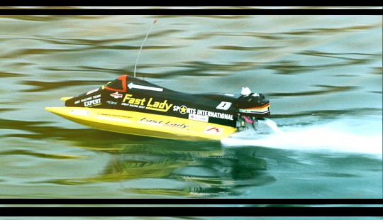 ABCホビー製ラジコンボートファーストレディ詳細ページ