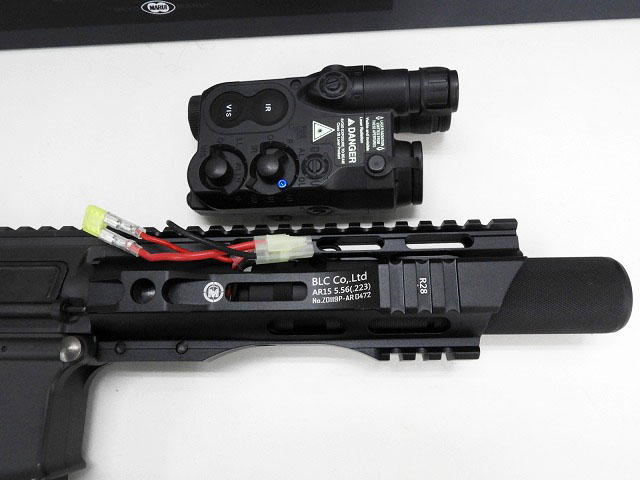 東京マルイ] M4A1カービン M-LOKハンドガード BLACKWATERサプレッサー