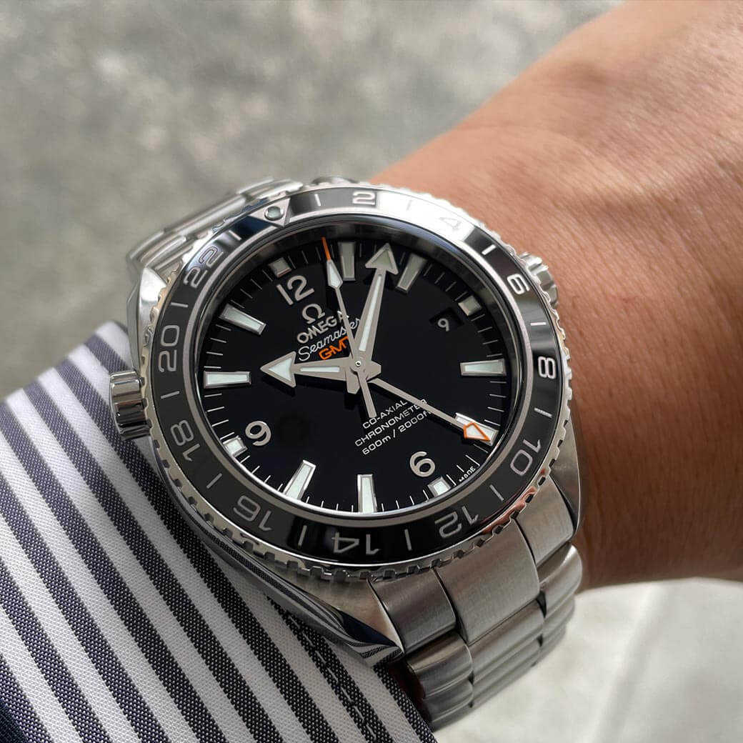 オメガ OMEGA シーマスター プラネットオーシャン 600M GMT 43.5MM