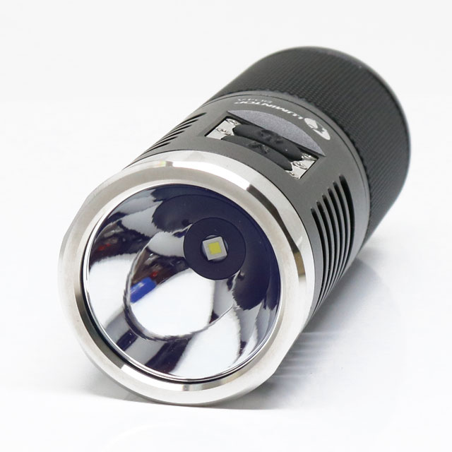LUMINTOP (ルミントップ) SD4A XP-L Hi 単三電池4本使用 LEDライト