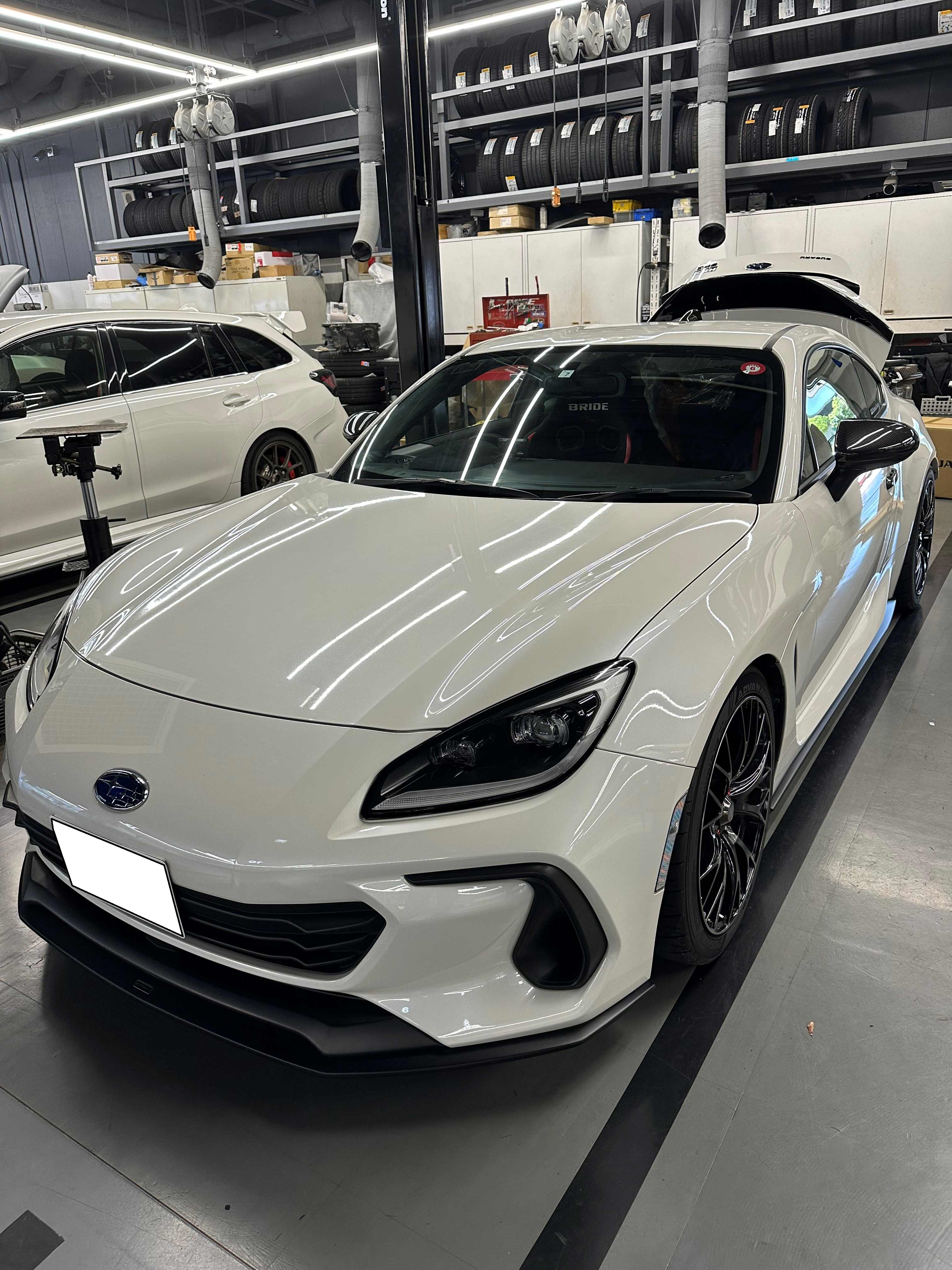 BRZ ZD8にBRIDE | A PIT AUTOBACS