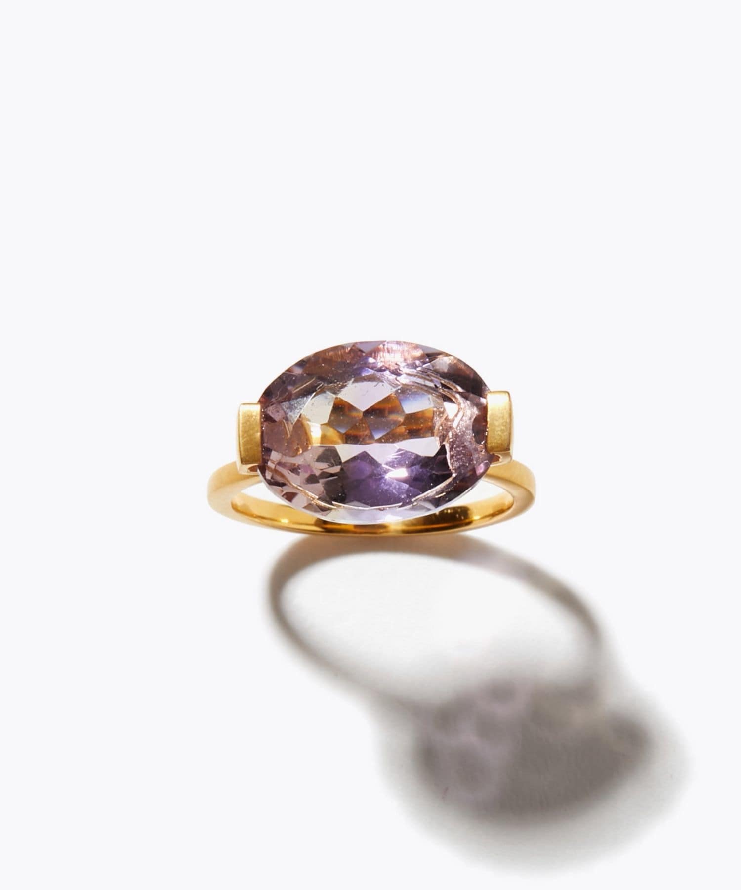 ancient] oval ametrine ring｜ARTIDA OUD（アルティーダ ウード）